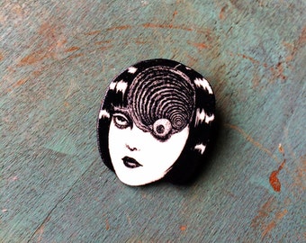 Junji Ito Uzumaki Japanese Horror Manga Graphic Novel Anime Comic Book Character Pulp Pin Button Pinback