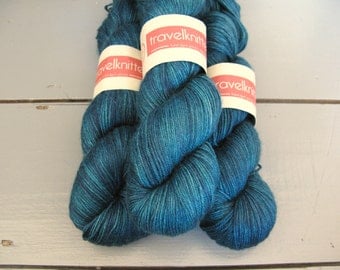 Tanami baby camel and silk hand dyed 4ply yarn - Dabbling Duck