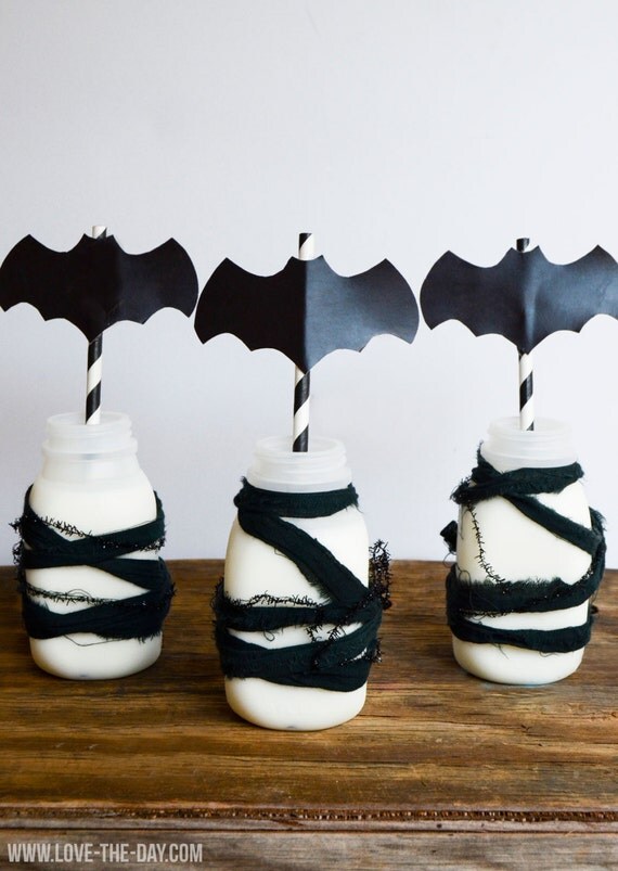 Bat Decals Halloween PRINTABLES (INSTANT DOWNLOAD) by Love The Day Il_570xn
