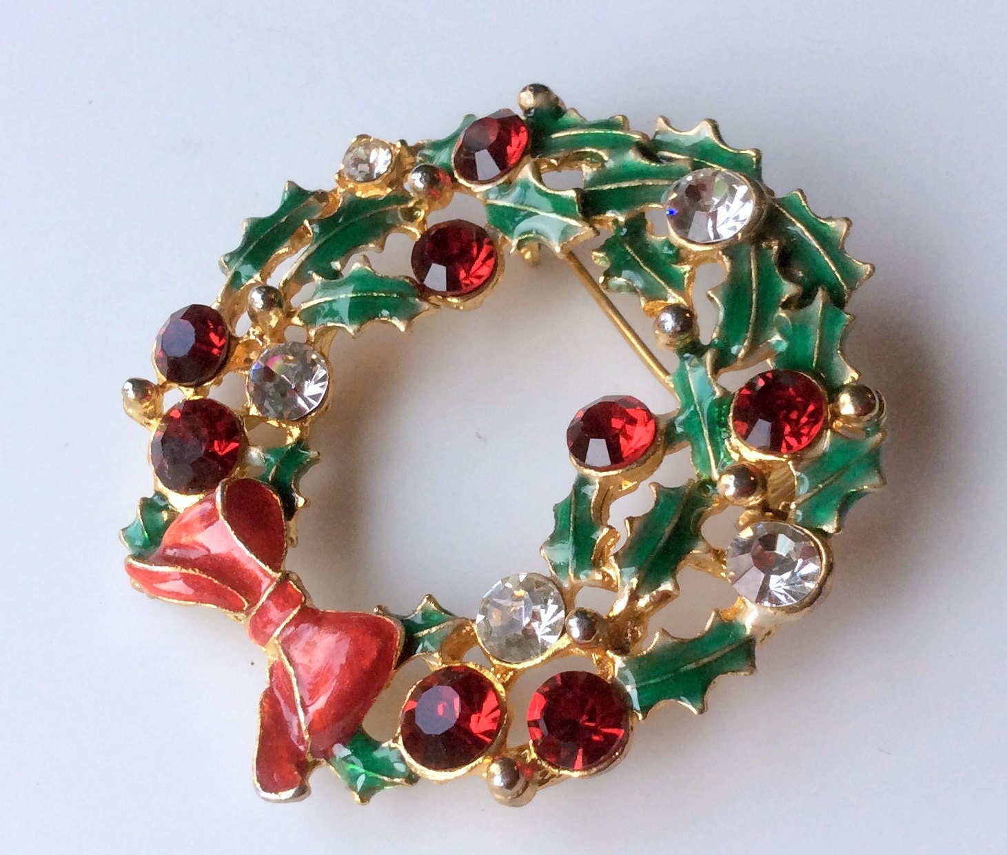 OTC Christmas Rhinestone Wreath Brooch