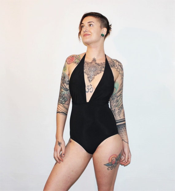 Related Searches Swim & Sweat provides the above size chart as a guideline as to what size to choose. Since there is a wide variation in women's body types you should adjust your size .