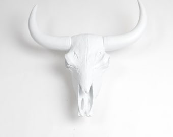 SALE - The X-Large Ludmilla White Faux Taxidermy - White Resin Buffalo / Bison Skull Head- White Faux Taxidermy- Chic & Trendy Cow Skull :.