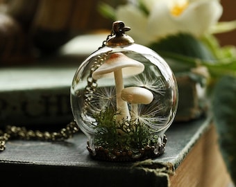 Mushroom terrarium necklace, miniature terrarium jewelry, dandelion seed pendant , woodland moss, real moss, dandelion wish pendant