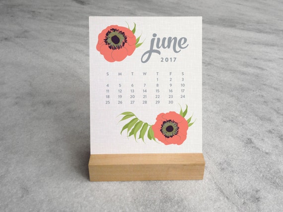 your own design desk calendar Wood Botanical Calendar flowers Stand, with Illustration, 2017 Desk