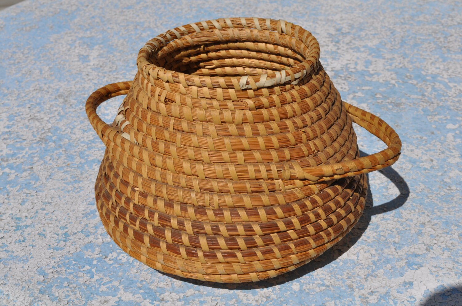 Vintage Antique Sweetgrass handled basket