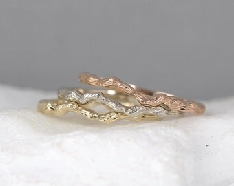14K Gold Tree Branch Ring - Yellow White or Rose Gold - Wedding Band - Stacking Ring - Twig Ring - Nature Jewellery - Made in Canada