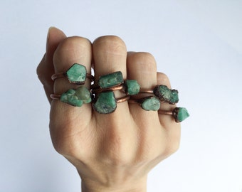 Rough emerald ring | Raw Emerald birthstone ring | Raw stone jewelry | Raw emerald jewelry | Raw emerald ring | May birthstone jewelry