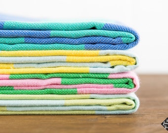 S A L E, Bold Turkish Towel, Peshtemal, Beach Towel, Hammam Towel