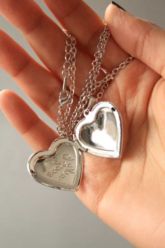 I love you Necklace/Silver Heart Necklace/I love you by SusVintage