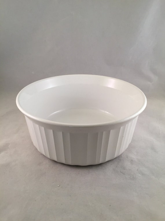 Corning Ware French White Casserole Dish 11/2 Quart Round