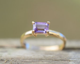 Resultado de imagen para simple amethyst rings