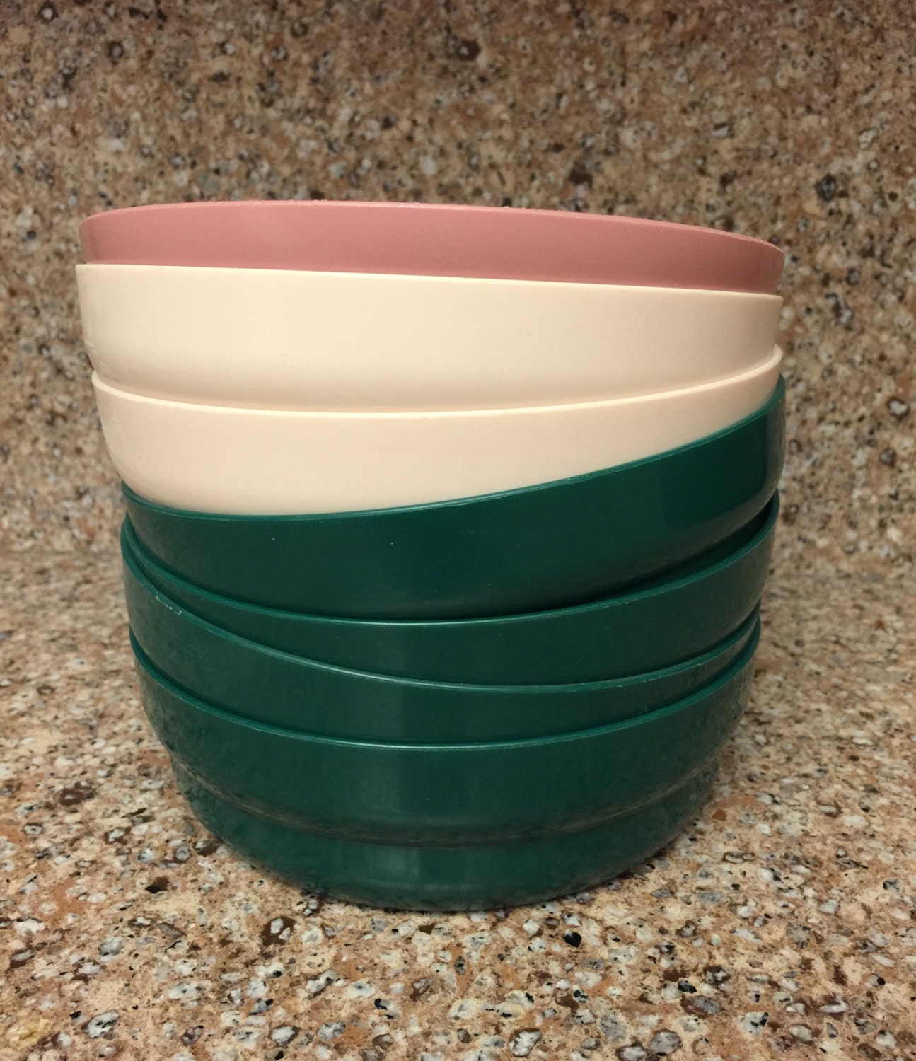 Tupperware Cereal Bowls 7 Bowls Vintage Green Pink by HappyLilac