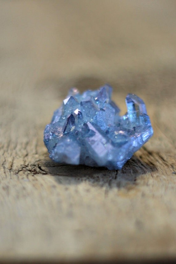 blue aura quartz
