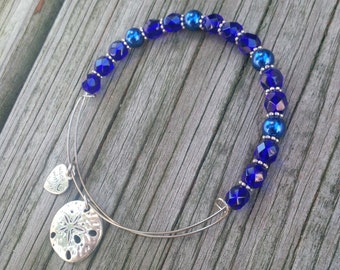 Sand Dollar Charm Bangle, Sand Dollar Bracelet, Blue Sand Dollar Bangle, Sand Dollar Ocean Bracelet, Cape Cod Bracelet, Silver Sand Dollar