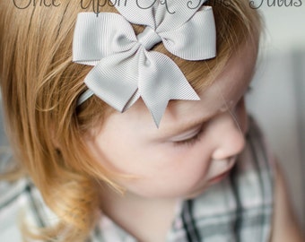 Gray Grosgrain Ribbon Bow - Summer Spring Photo Prop - Newborn Baby Hairbow - Little Girls Hair Bow Skinny Grey Silver Simple Accessory