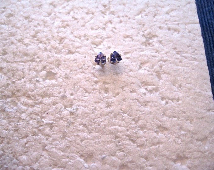 Tanzanite Stud Earrings, 6mm Trillion, Natural, Set in Sterling Silver E842