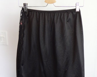 Vintage black skirt slip with lace detail
