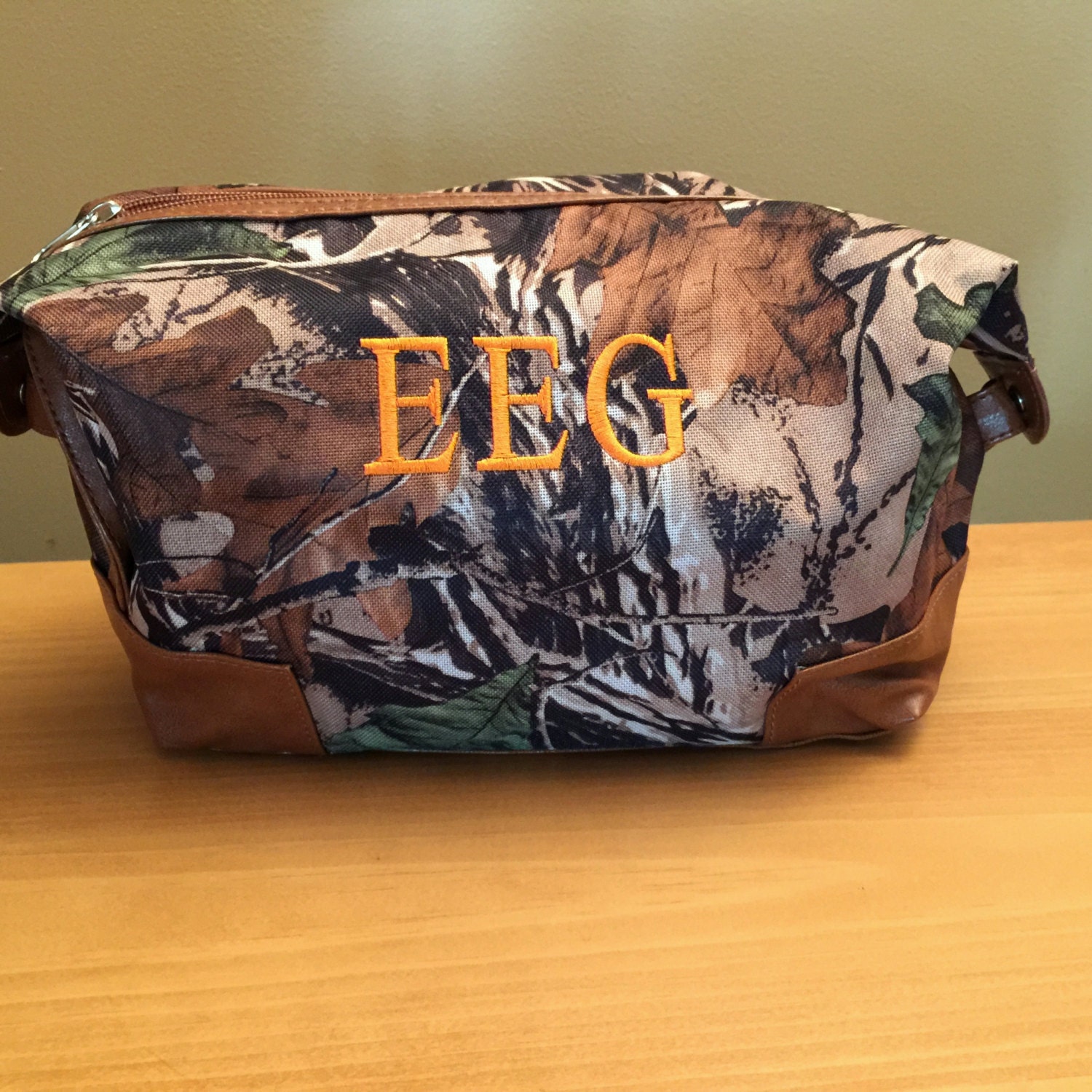 mens camouflage toiletry bag