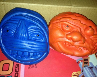 Vintage Creepy Monster head frisbees with Horrible Mummy 2 pcs rare