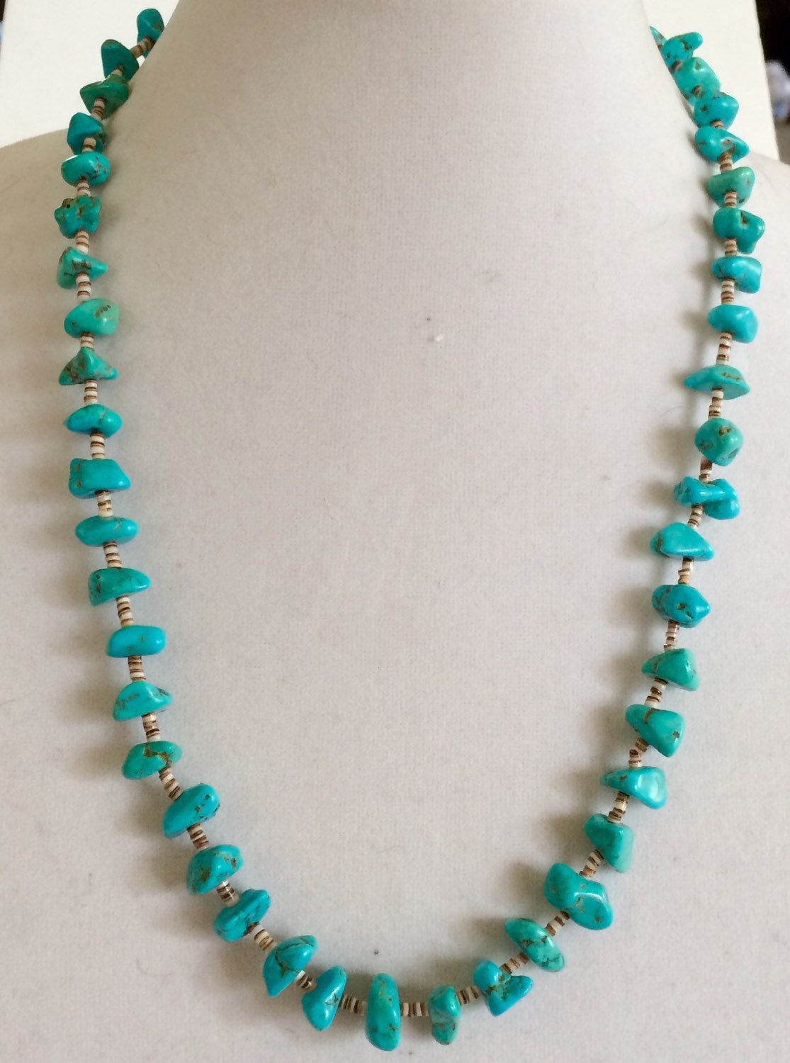 Vintage Navajo turquoise nugget necklace with natural by GiosGems