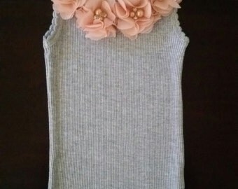 Baby girl embellished singlet.Grey baby girl singlet.Embellished baby girl singlet. 1st birthday outfit.Sizes 0000, 00, 0