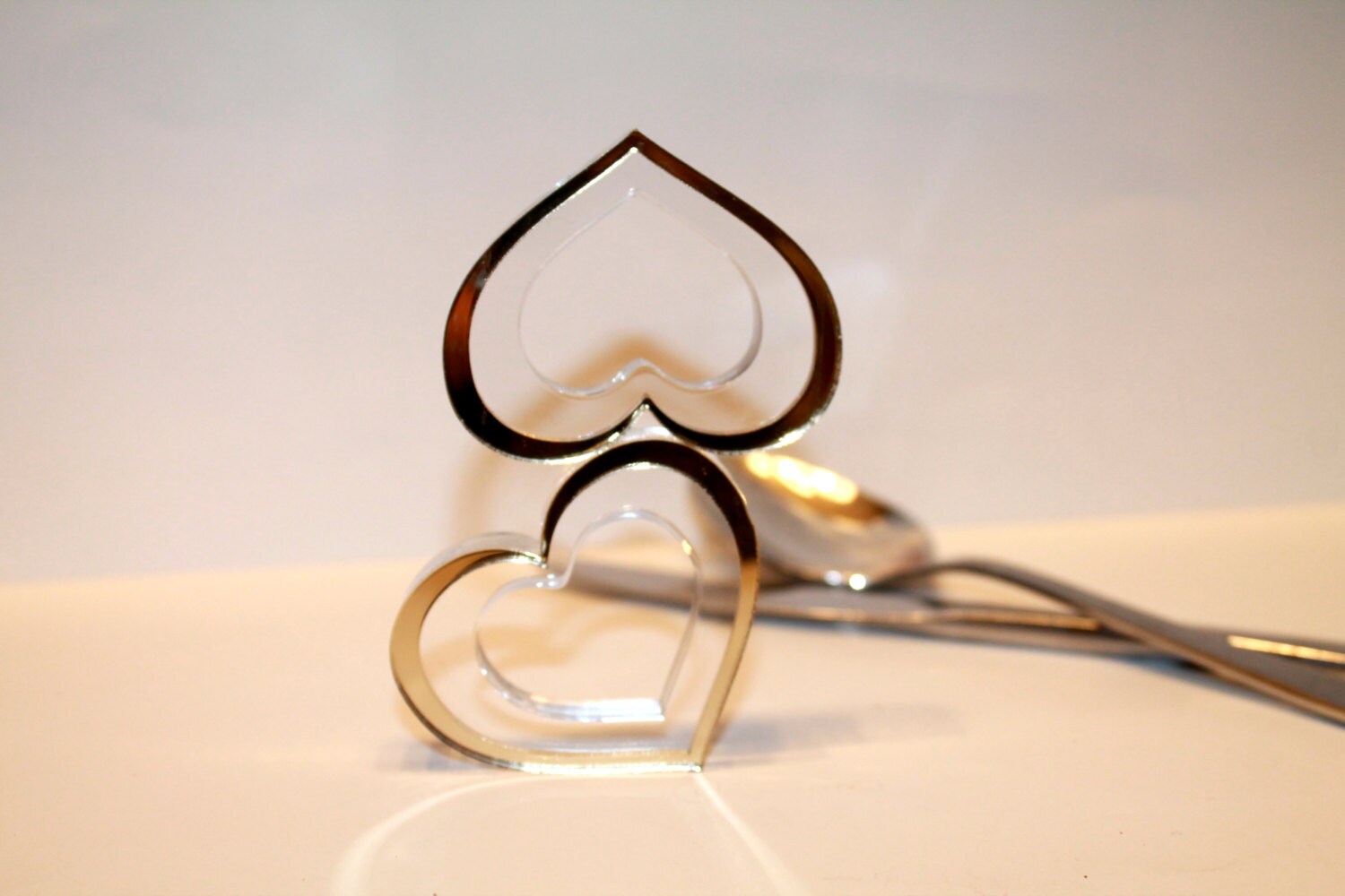 Wedding napkin ring in gold heart Gold napkin rings Gold