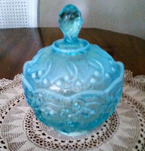 Vintage Fenton Blue Aqua Opalescent Lily of the Valley