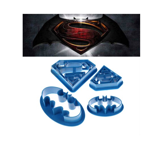 4x Superhero Cookie Cutter batman superman cookie superhero
