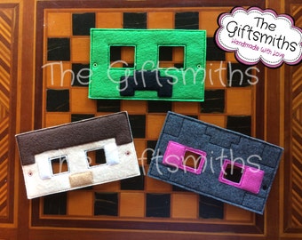 8-bit Character Masks / Pretend Play / Party Favor / Halloween Costume / Cosplay / Photo booth / Masquerade
