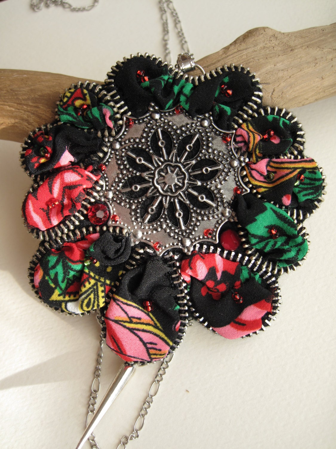 Folk necklace. Handmade zipper jewelry. Zipper with fabric