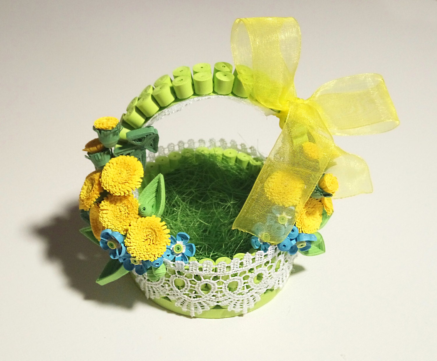 Quilling art Easter basket Easter chicks Easter by QuillingLife