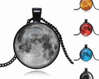 Full Moon Pendant Necklace
