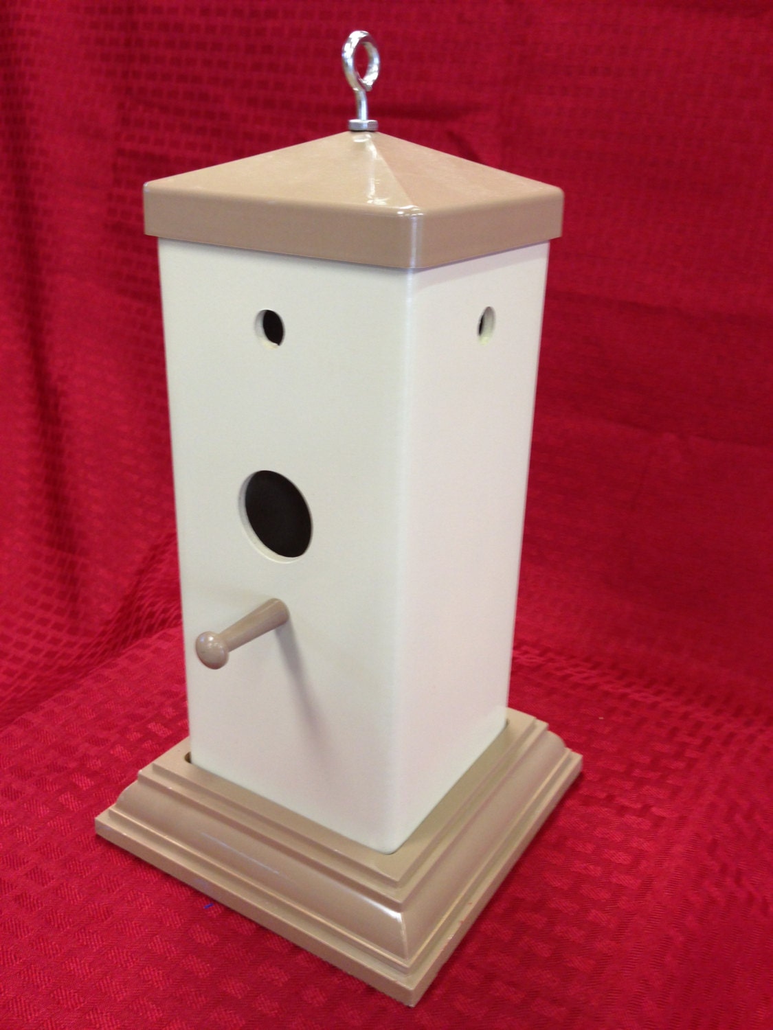 An all PVC bird house