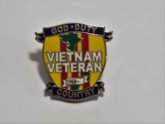 Vietnam Veteran Lapel Pin Lapel Pins By Militaryvetsapparel