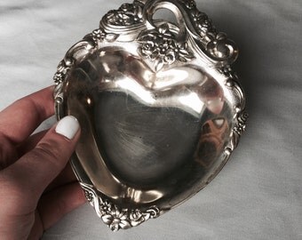 Silver Heart Tray // Silver Floral Tray // Floral Home Decor (B3)