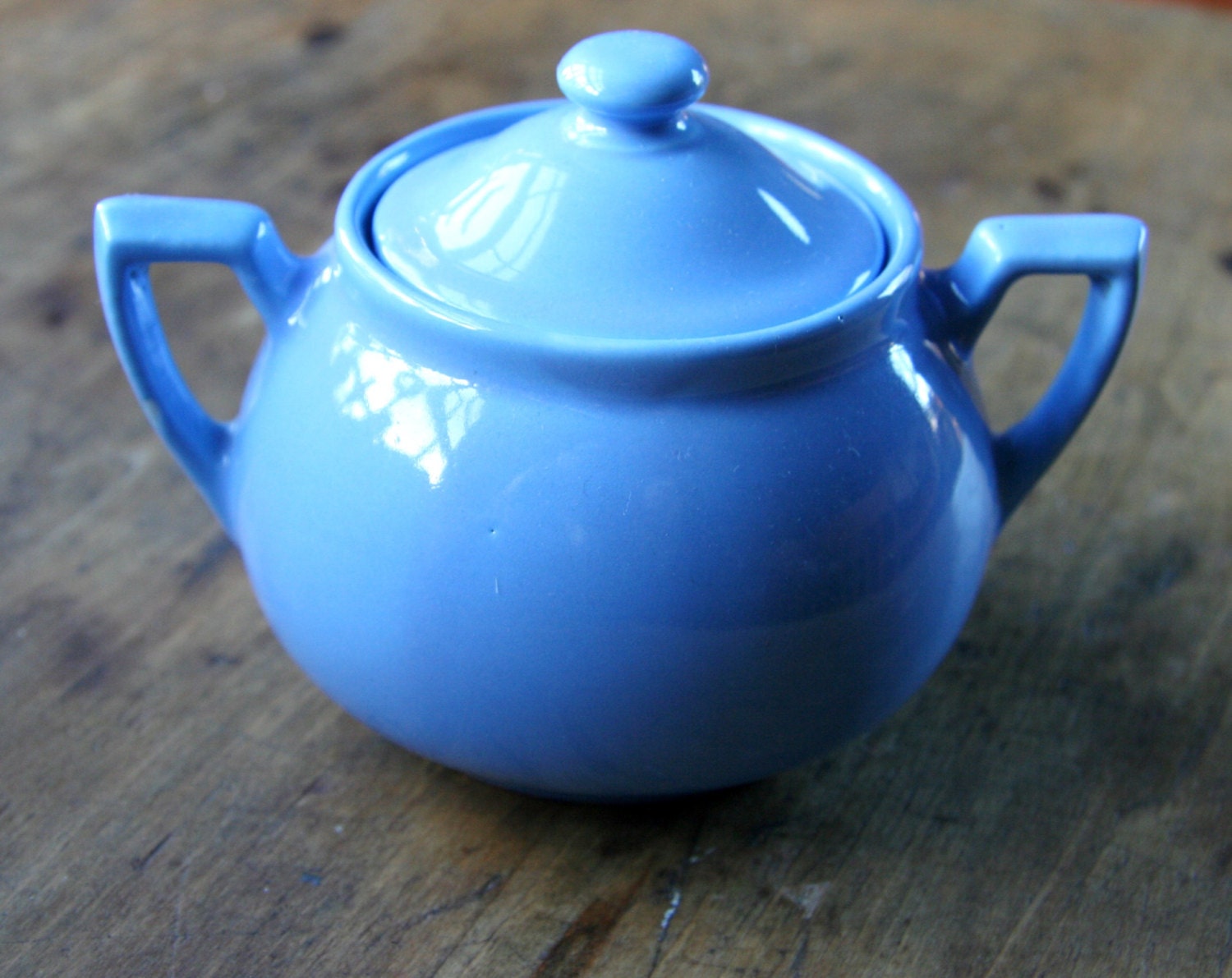 Vintage Lipton Sugar Bowl With Lid in Robin's Egg Blue