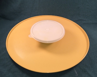 Vintage Tupperware Harvest Gold Chip and Dip Set