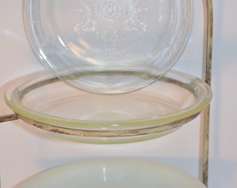 Vintage Pyrex Pie Plate