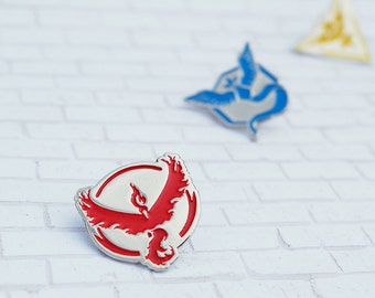 Team Valor Enamel & Metal Pin ~ Pokemon Go Team Pin Red Moltres Nintendo Video Game Lapel Pokemon Badge Brooch