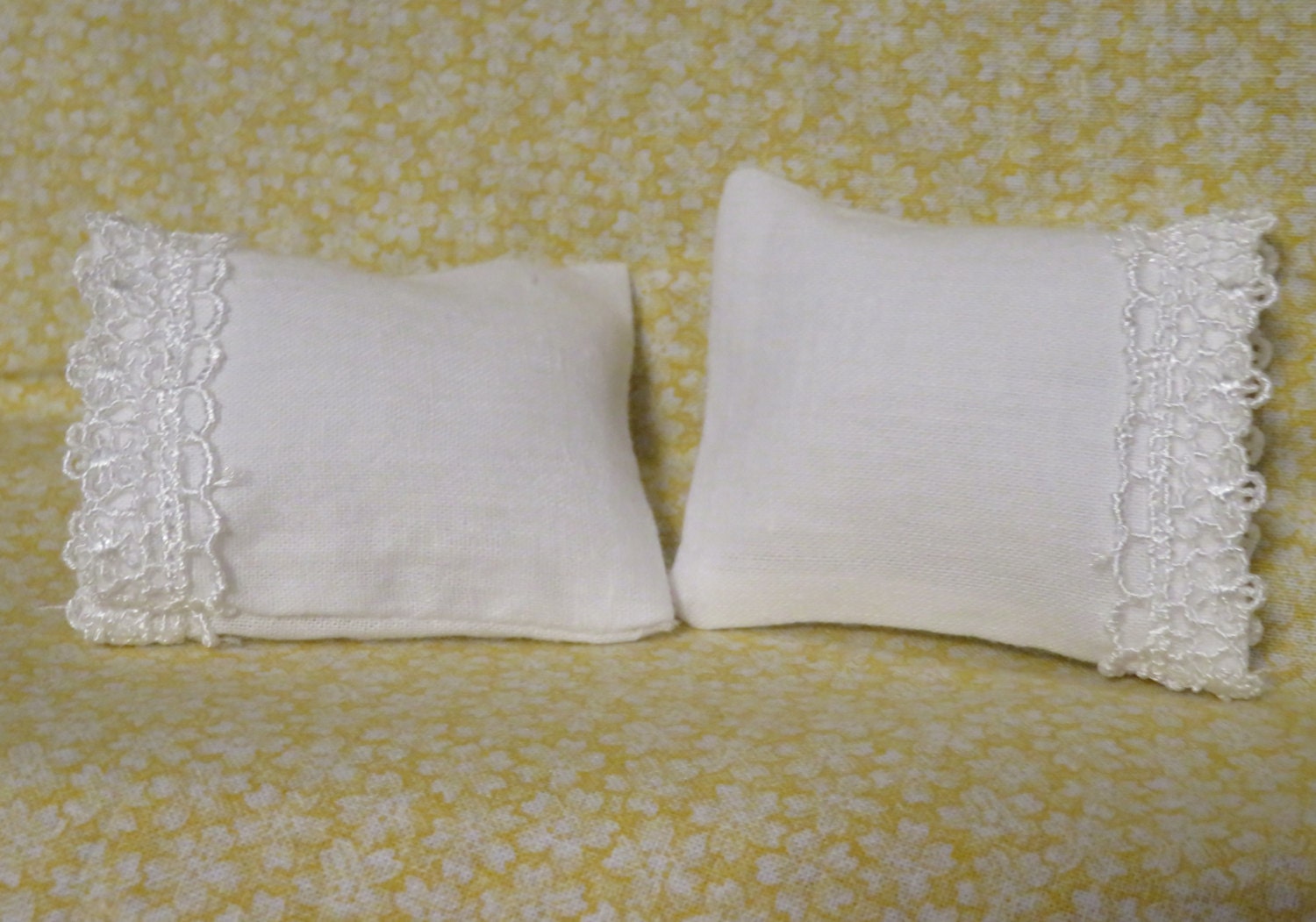 Set of 2 Standard Lacetrimmed Pillowcases for the Dollhouse