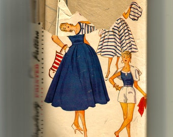 Simplicity Junior Misses' and Misses' Blouse, Skirt, Shorts, and Jacket Pattern 4747