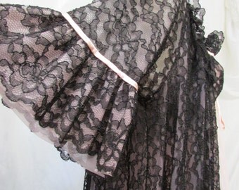 Vintage 1960's Peignoir Set Negligee Nightgown & Robe Black Lace and Pink Nylon Exquisite Intime' of California Label Size P