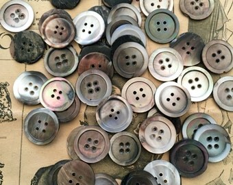 Vintage mother of pearl buttons 46 antique 15/16" black iridescent 4 holes USA 1940s