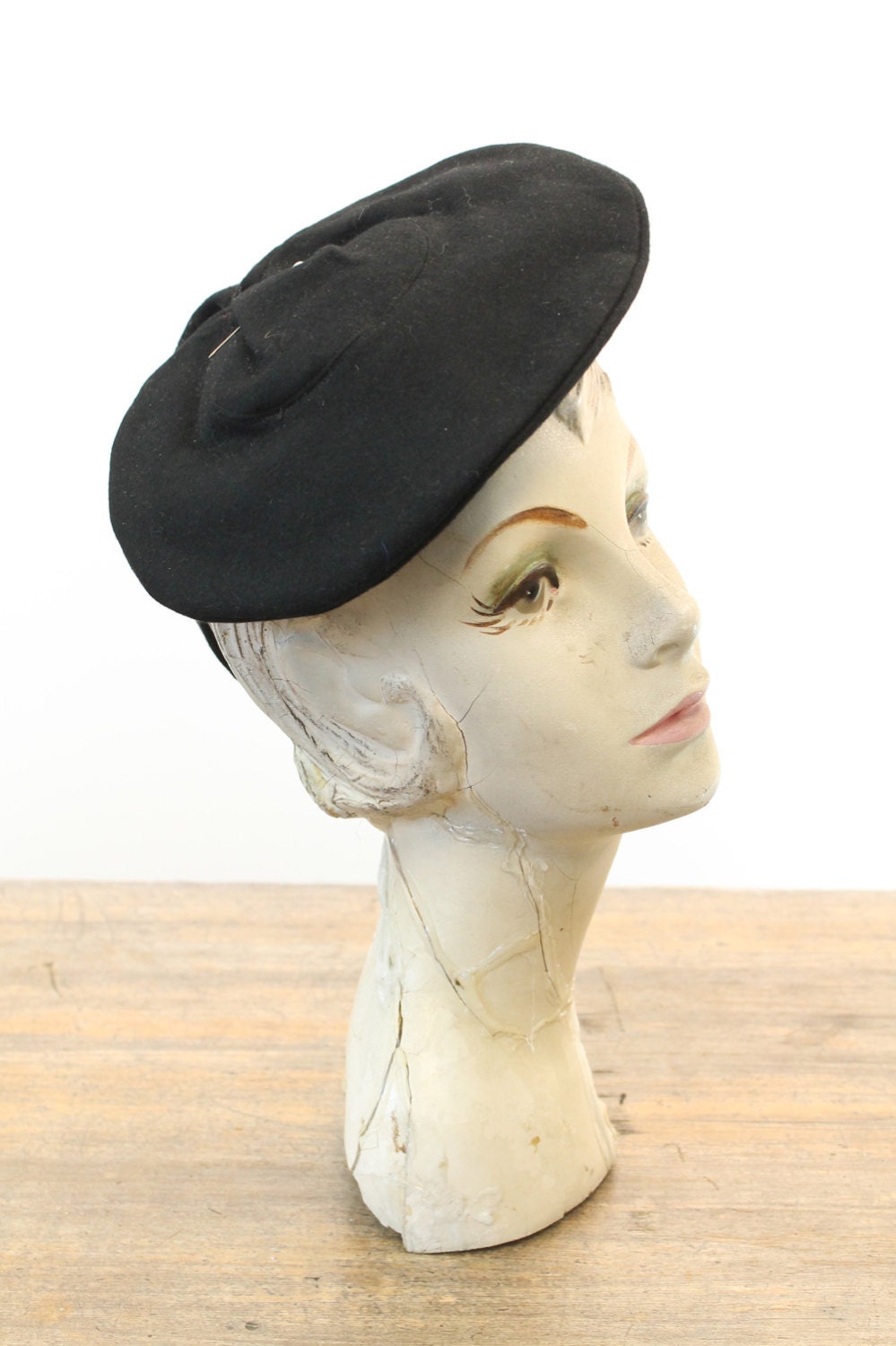 40s Tilt Hat / 1940s Vintage Black Felt Wool by CrushVintage