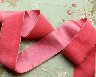 1 yard antique 1 13/16" wide silk velvet ribbon rich rose pink shade ribbonwork dress millinery hat trim flapper edwardian