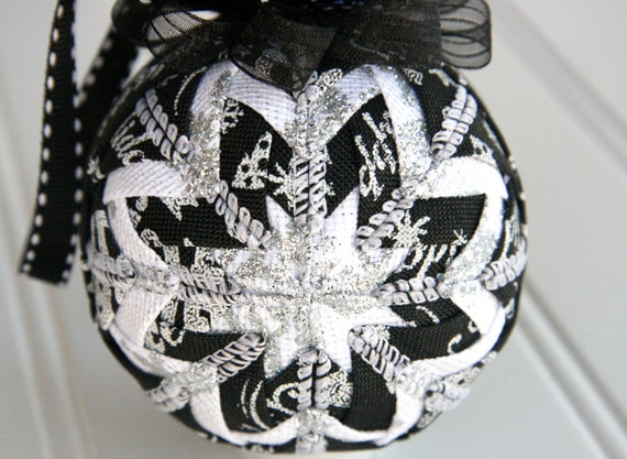 Items similar to Quilted Christmas Ornament Ball/Black and White - Twas ...