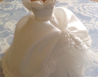 Beautiful handmade 1/12 th scale dollhouse wedding dress