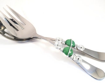 Beaded salad serving set, salad utensils, kitchen utensil, wire wrapped salad servers, beaded serving utensil, fork and spoon set, customize