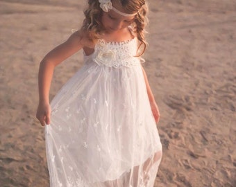 Flower girl dress, boho flower girl dress, Ivory flower girl dress, flower girl dresses, beach flower girl dress, boho girls dress, wedding