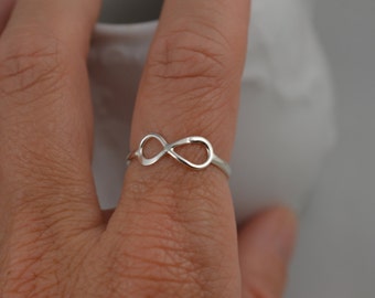 Infinity Ring Sterling Silver / 925 Love Ring